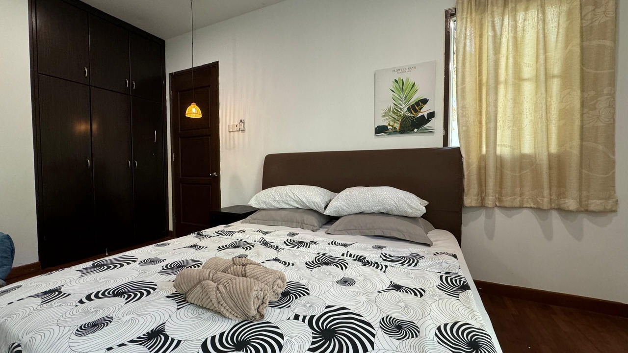 Photo of Bedroom in Batu Ferringhi