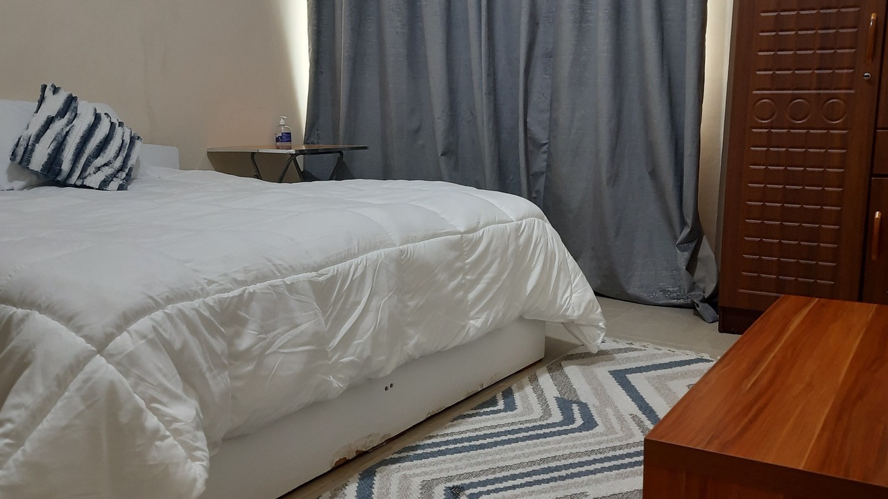 Photo of Bedroom in Mussafah