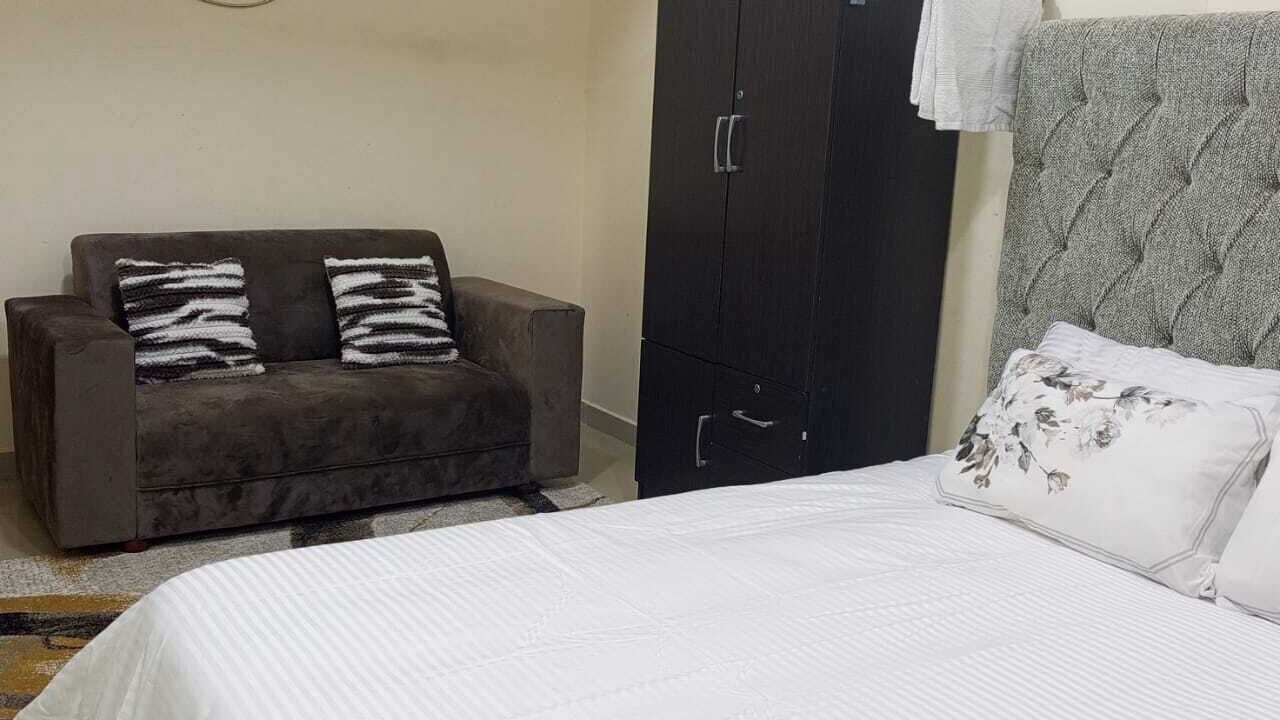 Photo of Bedroom in Mussafah