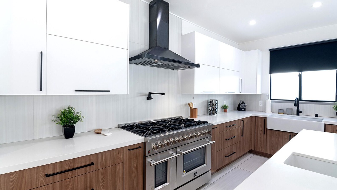 Photo of Kitchen in Reseda