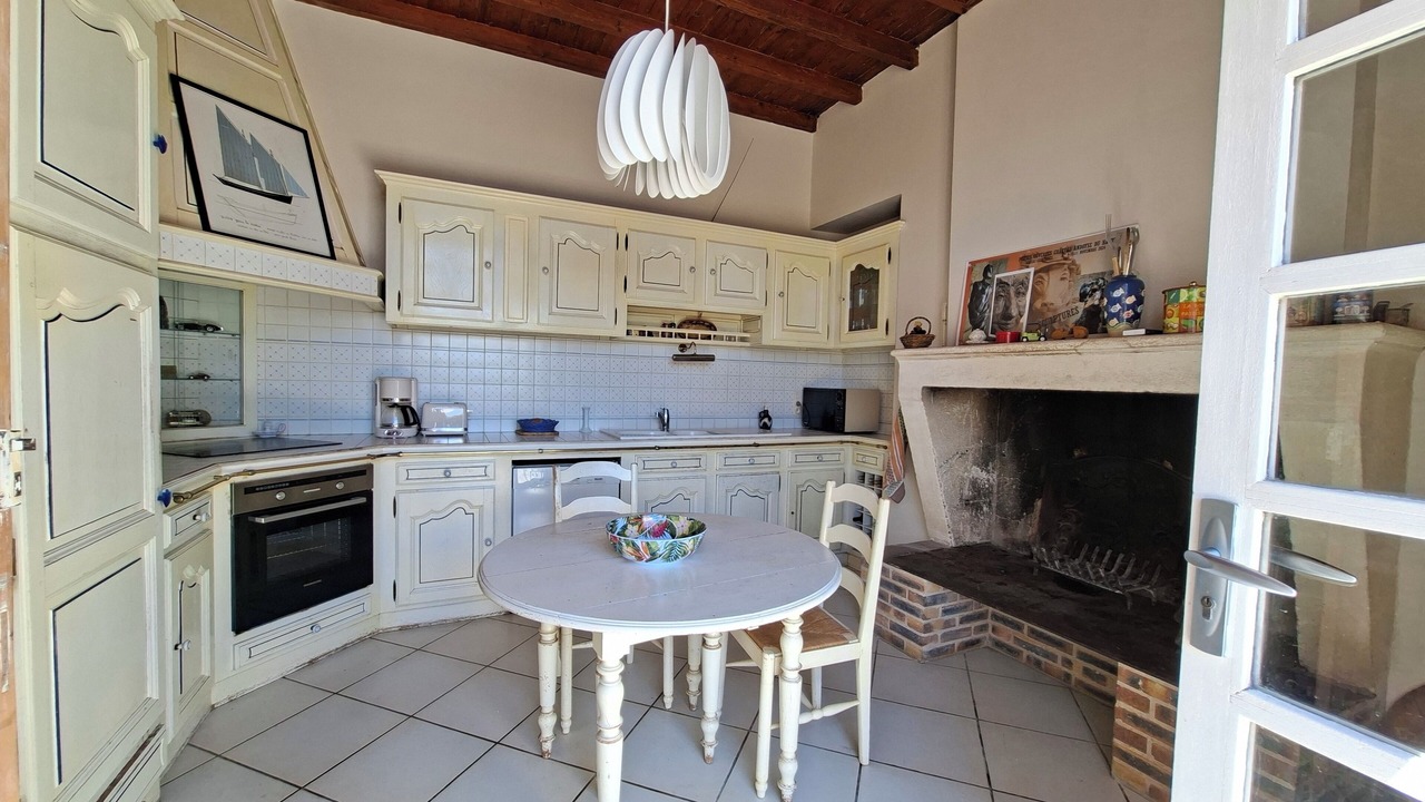 Photo of Kitchen in Bommes