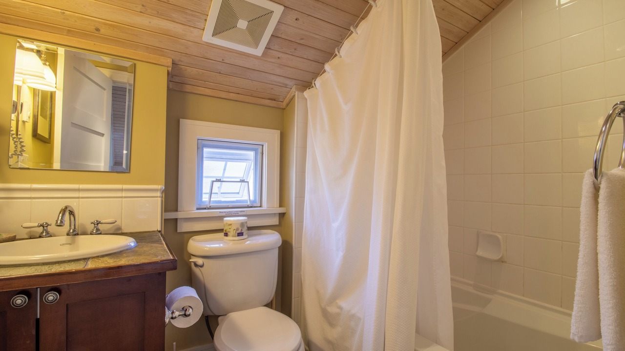 Photo of Bathroom in Pender Island