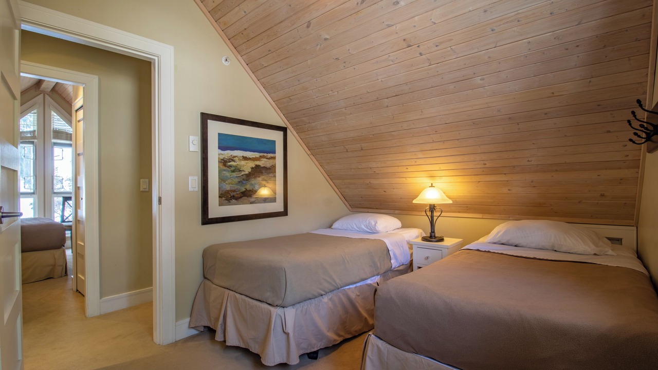 Photo of Bedroom in Pender Island