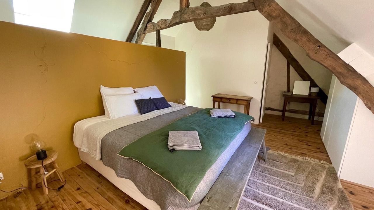 Photo of Bedroom in Courcerault