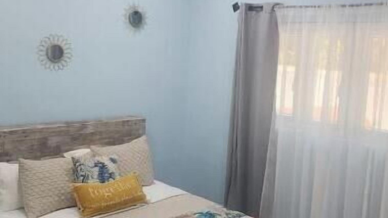 Photo of Bedroom in Nassau