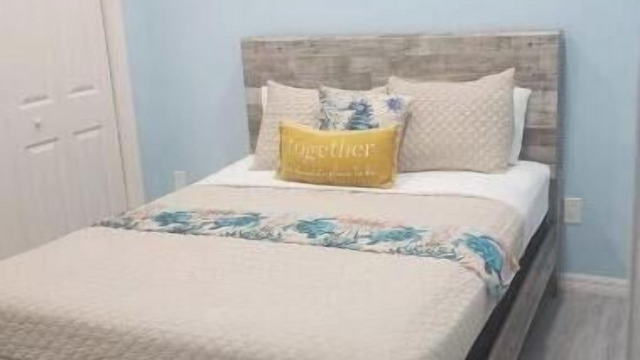 Photo of Bedroom in Nassau