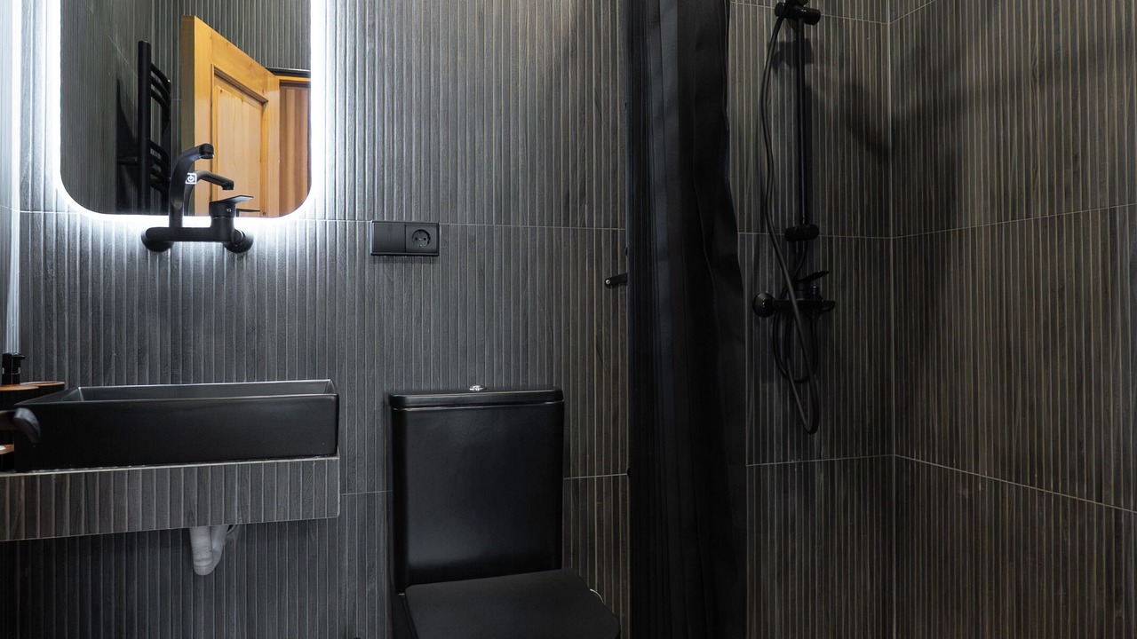 Photo of Bathroom in Avlabari