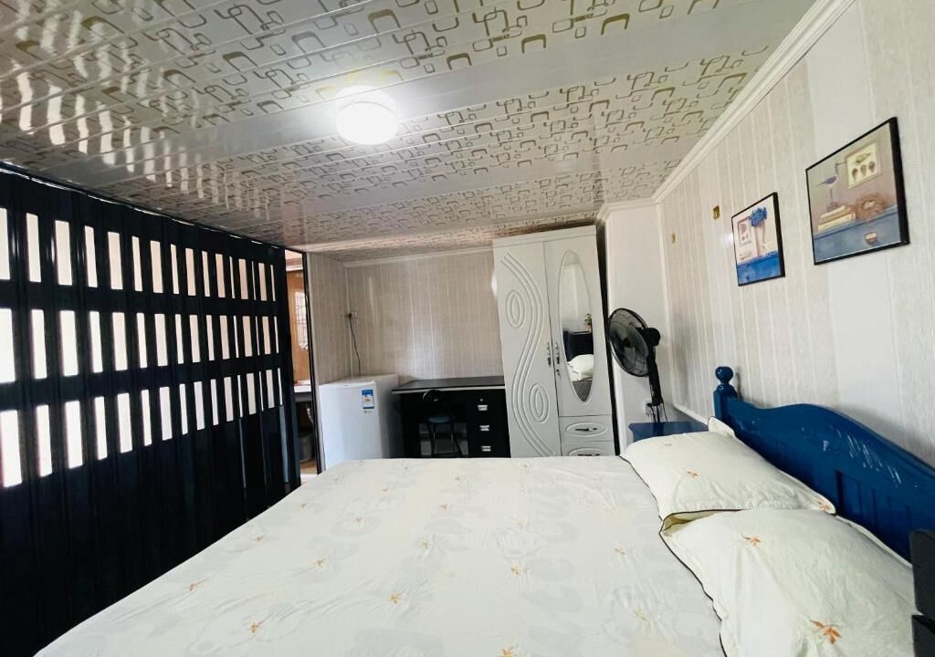 Photo of Bedroom in Roches Brunes
