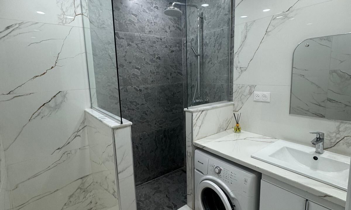 Photo of Bathroom in Hai Seddikia