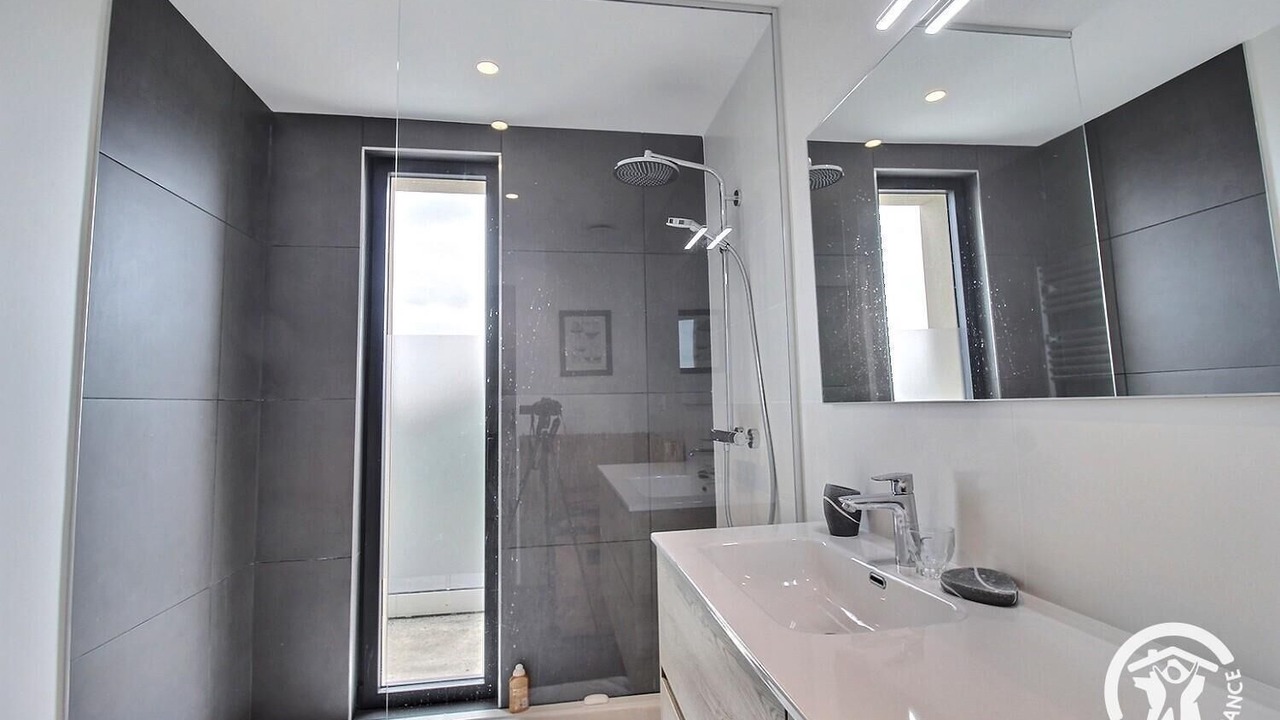 Photo of Bathroom in Erquy