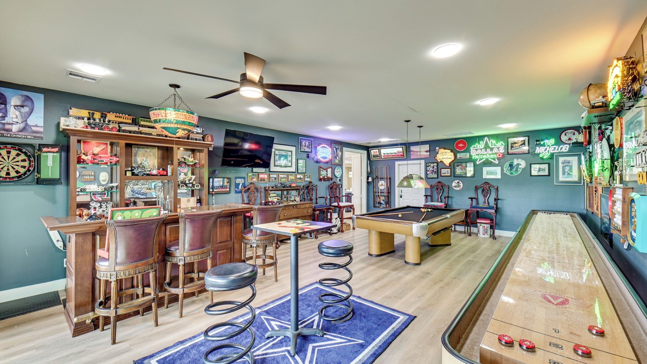 Photo of Bedroom in Farmers Branch