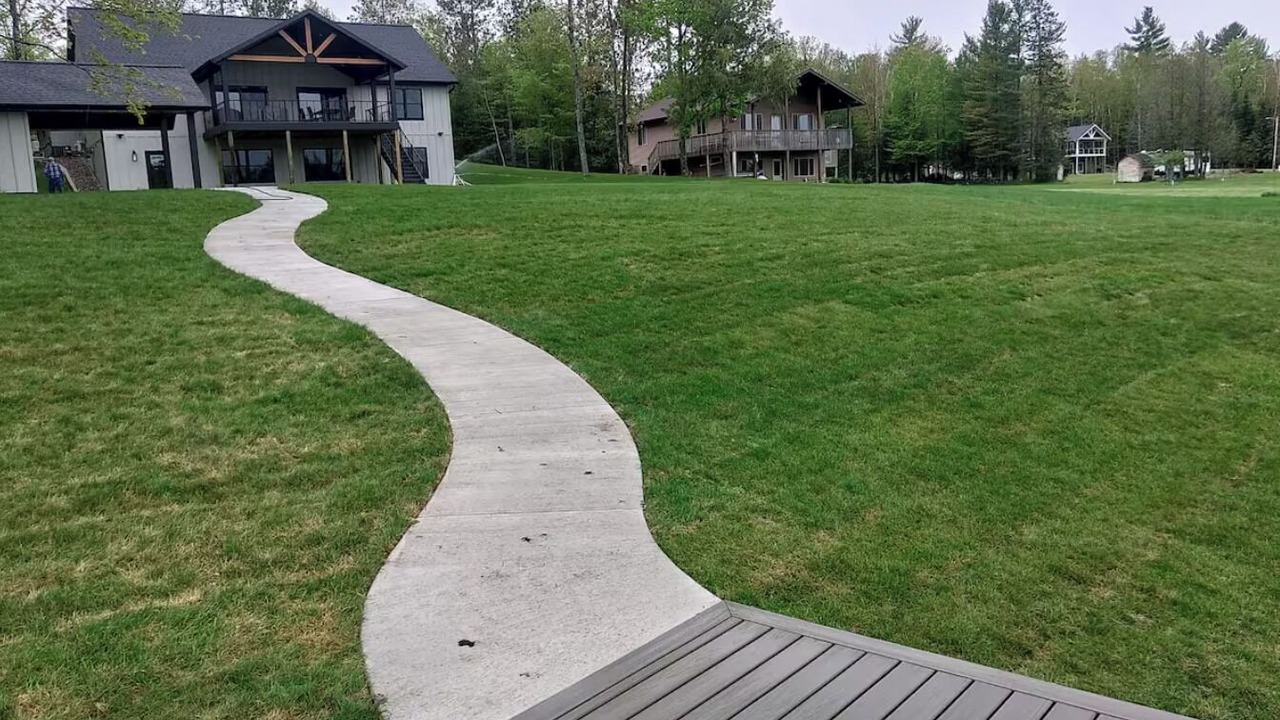 Photo of Outdoor in Loretto