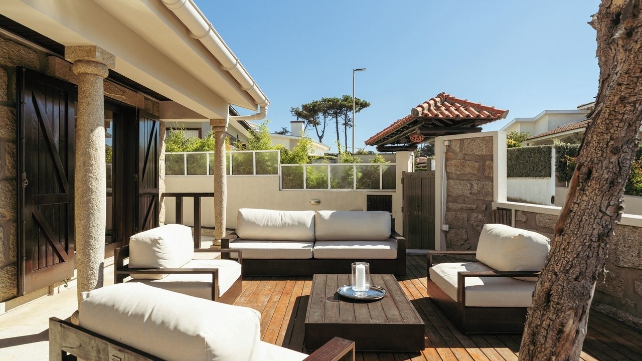 Photo of Patio Balcony in Vila Cha