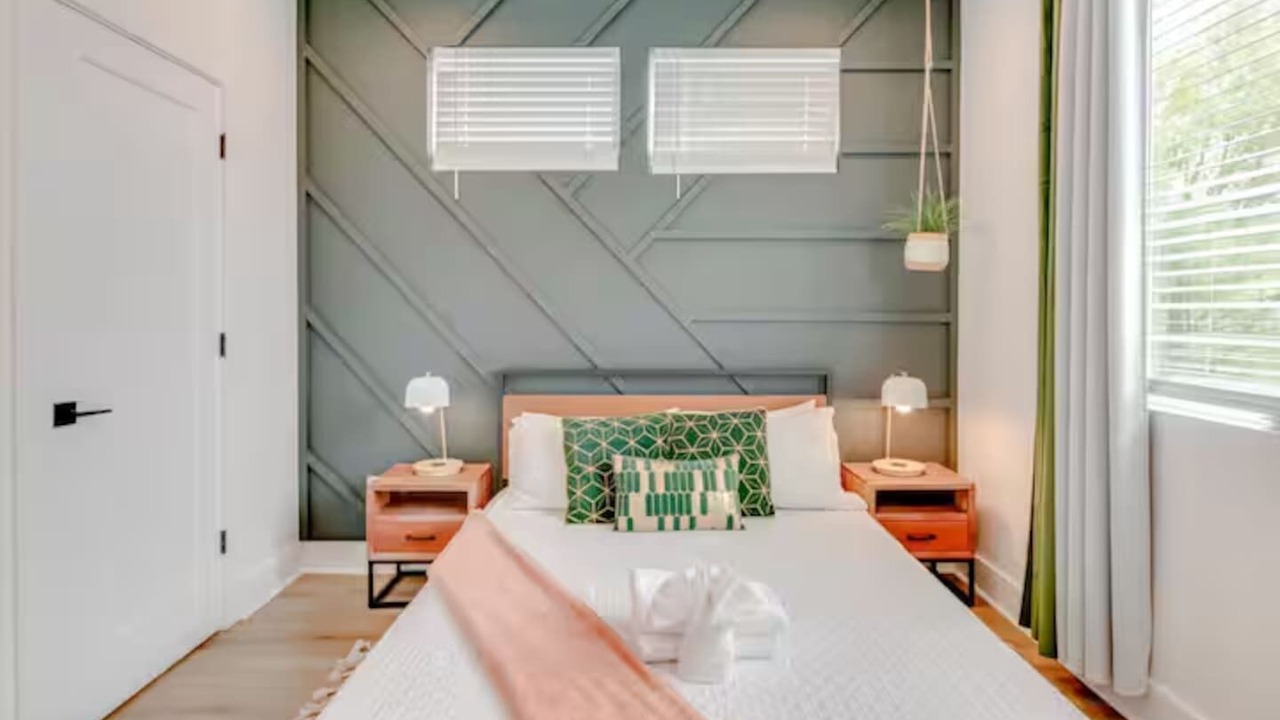 Photo of Bedroom in Hadley - Washington