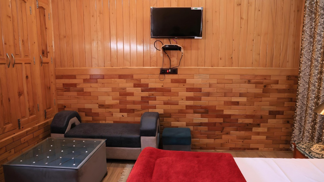 Photo of Bedroom in Tehri