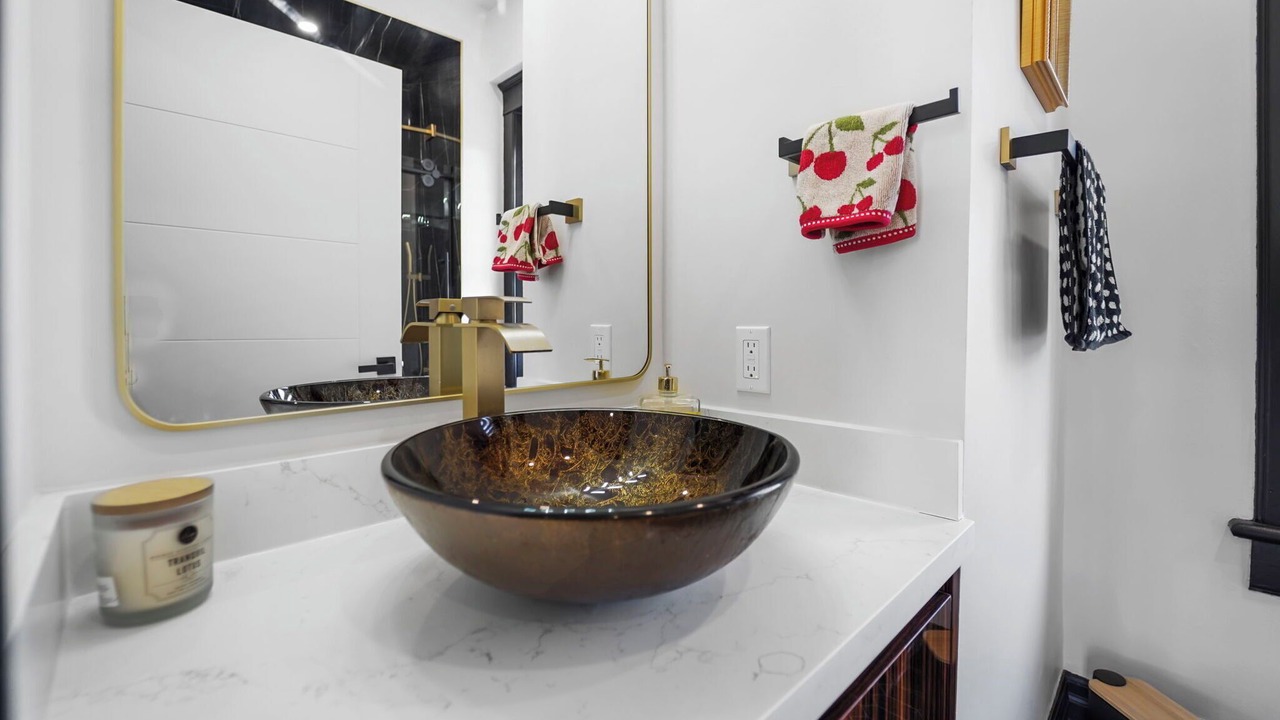 Photo of Bathroom in Salem