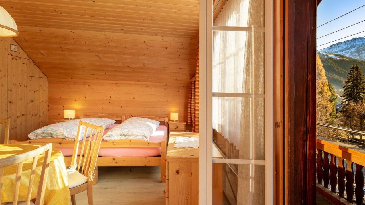 Photo of Bedroom in Lenk