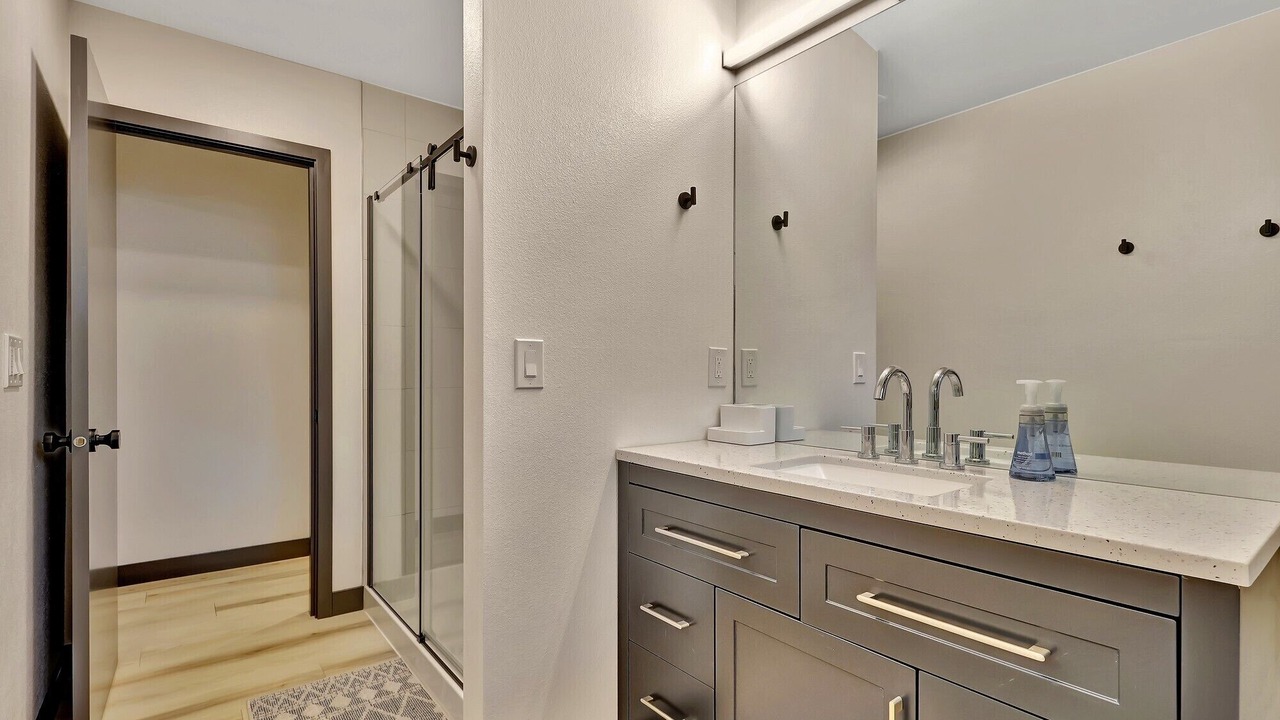 Photo of Bathroom in Huffman - O' Malley