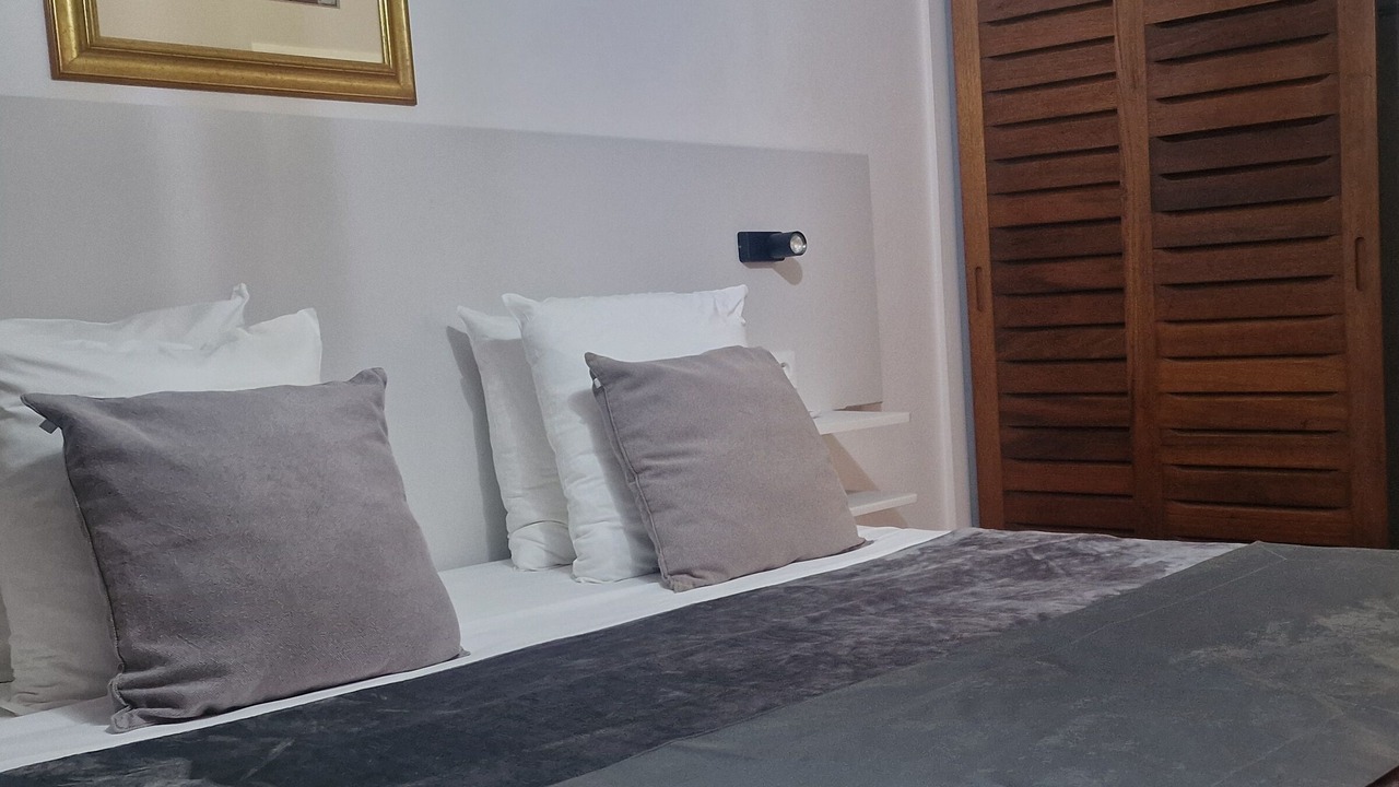 Photo of Bedroom in Bas du Fort