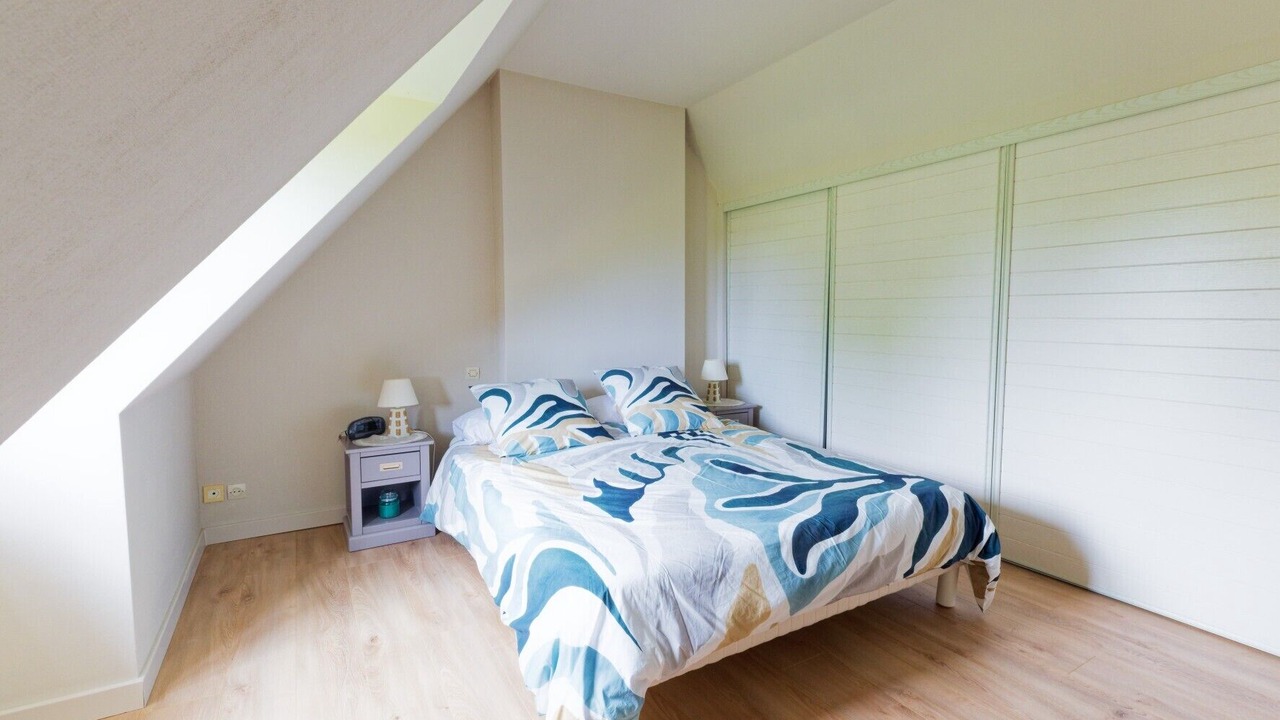 Photo of Bedroom in Plourhan