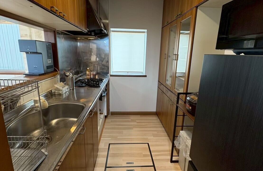 Photo of Kitchen in Kuwana