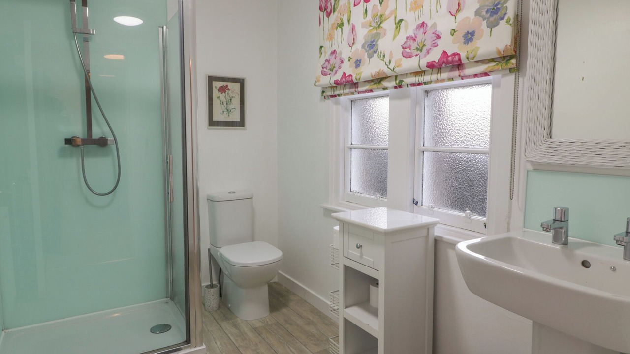 Photo of Bathroom in Glenisla