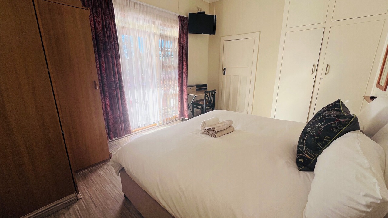 Photo of Bedroom in Selborne