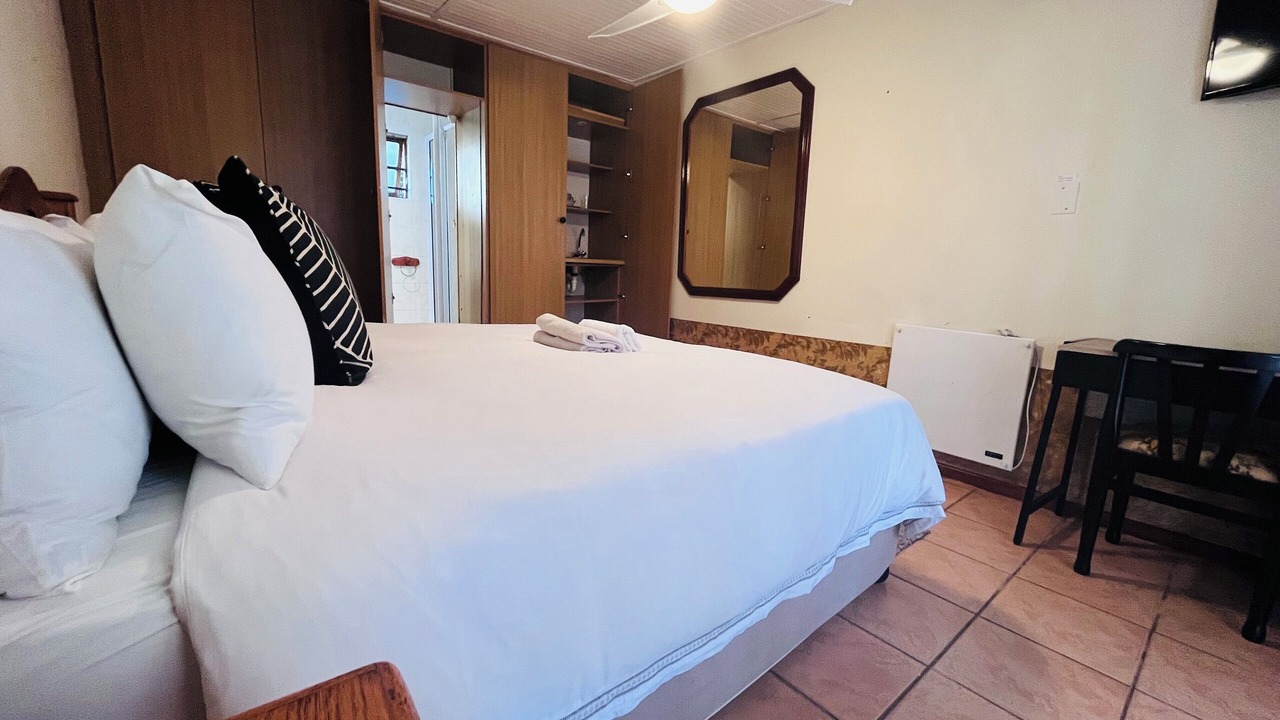Photo of Bedroom in Selborne