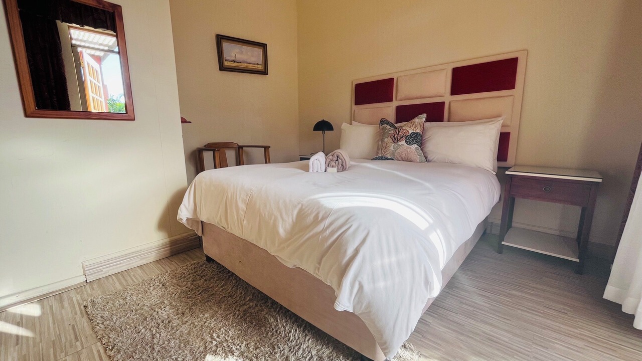 Photo of Bedroom in Selborne