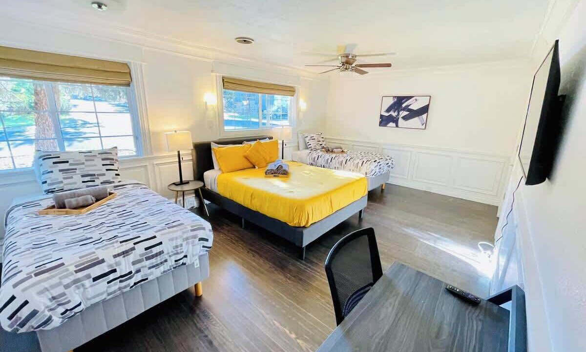Photo of Bedroom in West University