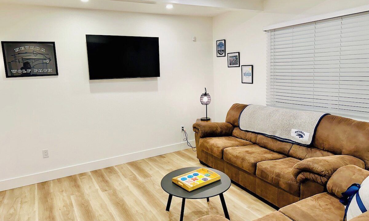 Photo of Livingroom in West University