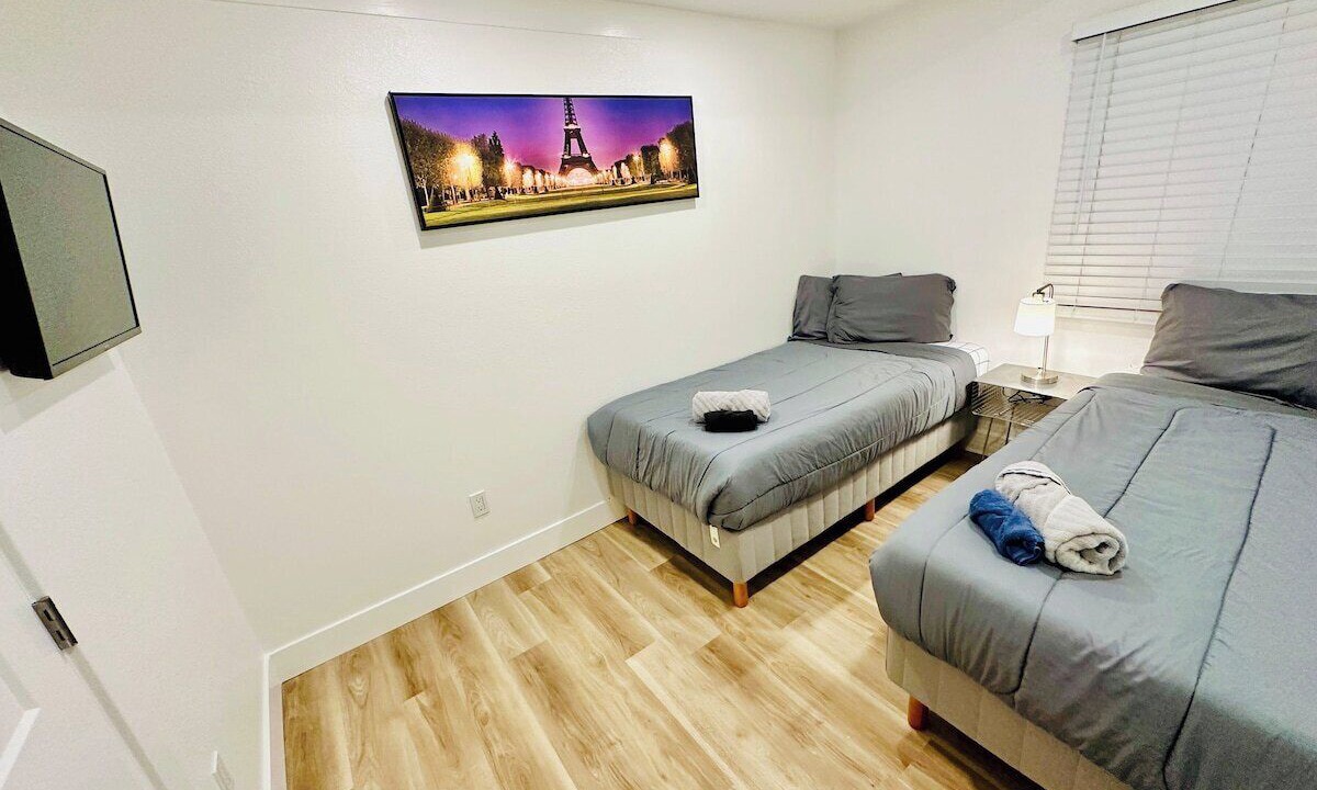 Photo of Bedroom in West University