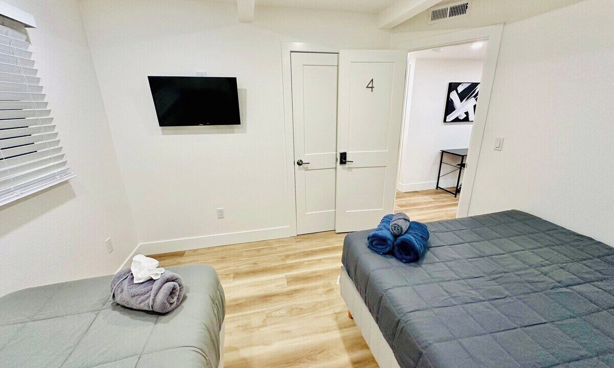Photo of Bedroom in West University