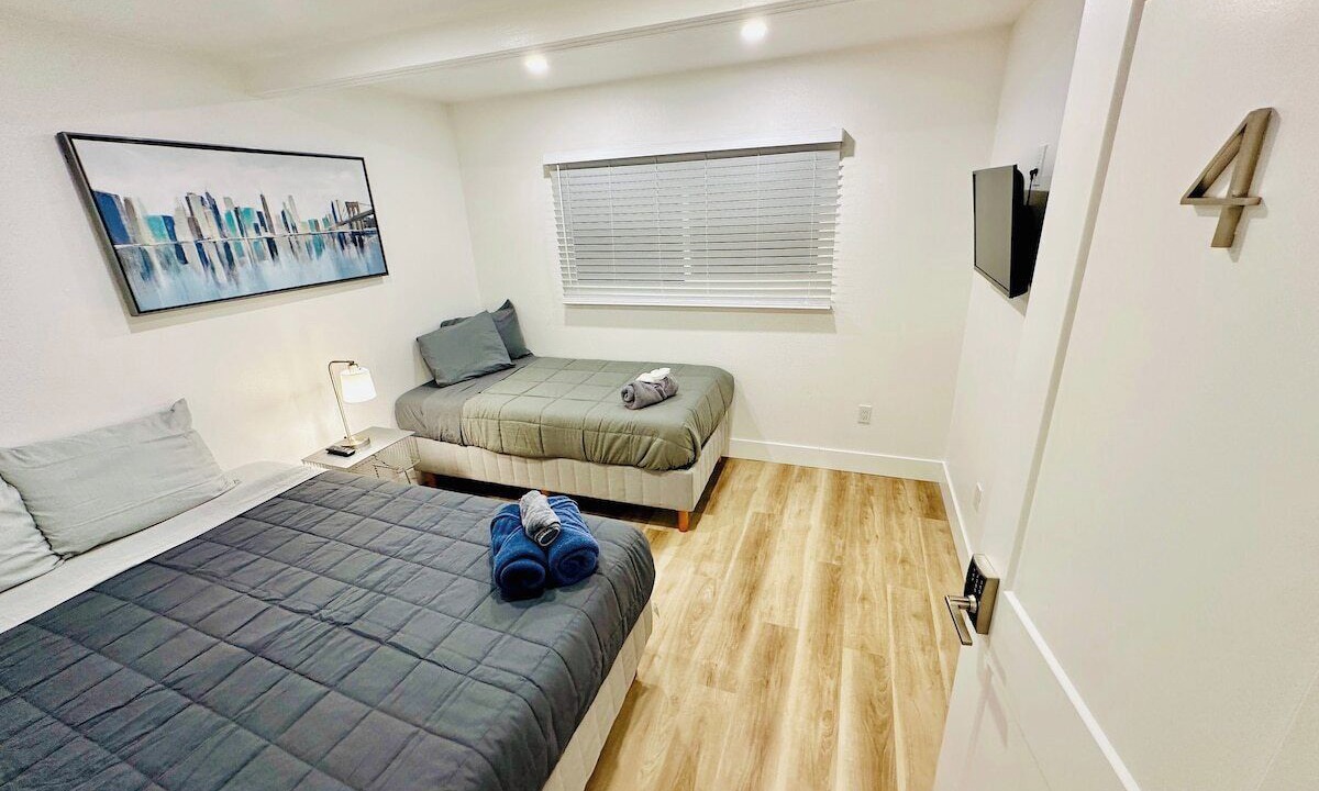 Photo of Bedroom in West University
