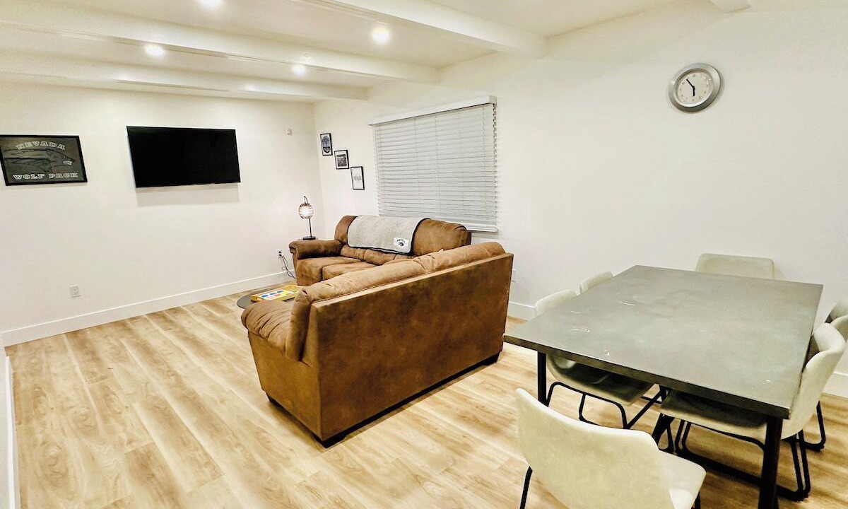 Photo of Livingroom in West University