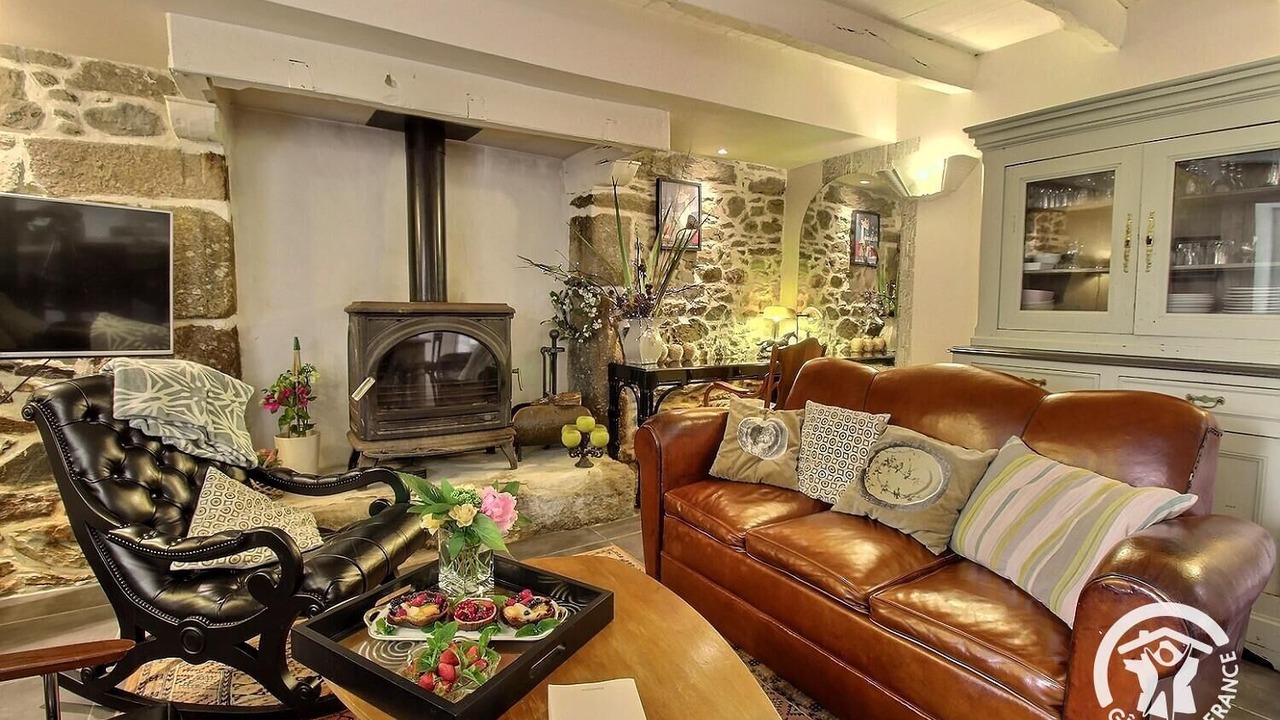 Photo of Livingroom in Belle-Isle-en-Terre