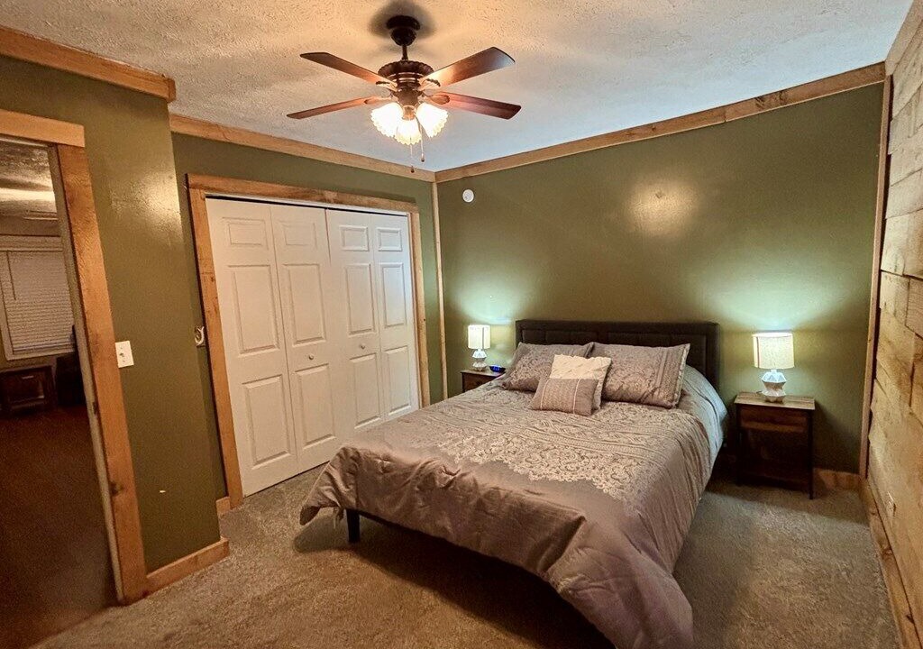 Photo of Bedroom in Covel