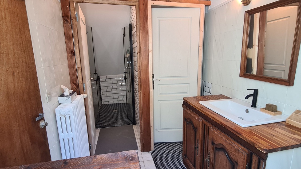 Photo of Bathroom in Mael-Pestivien