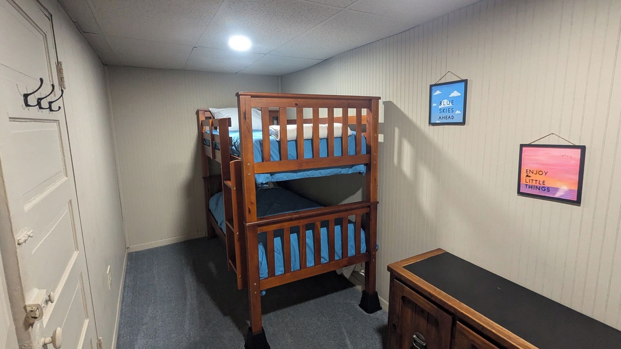Photo of Bedroom in Kyle
