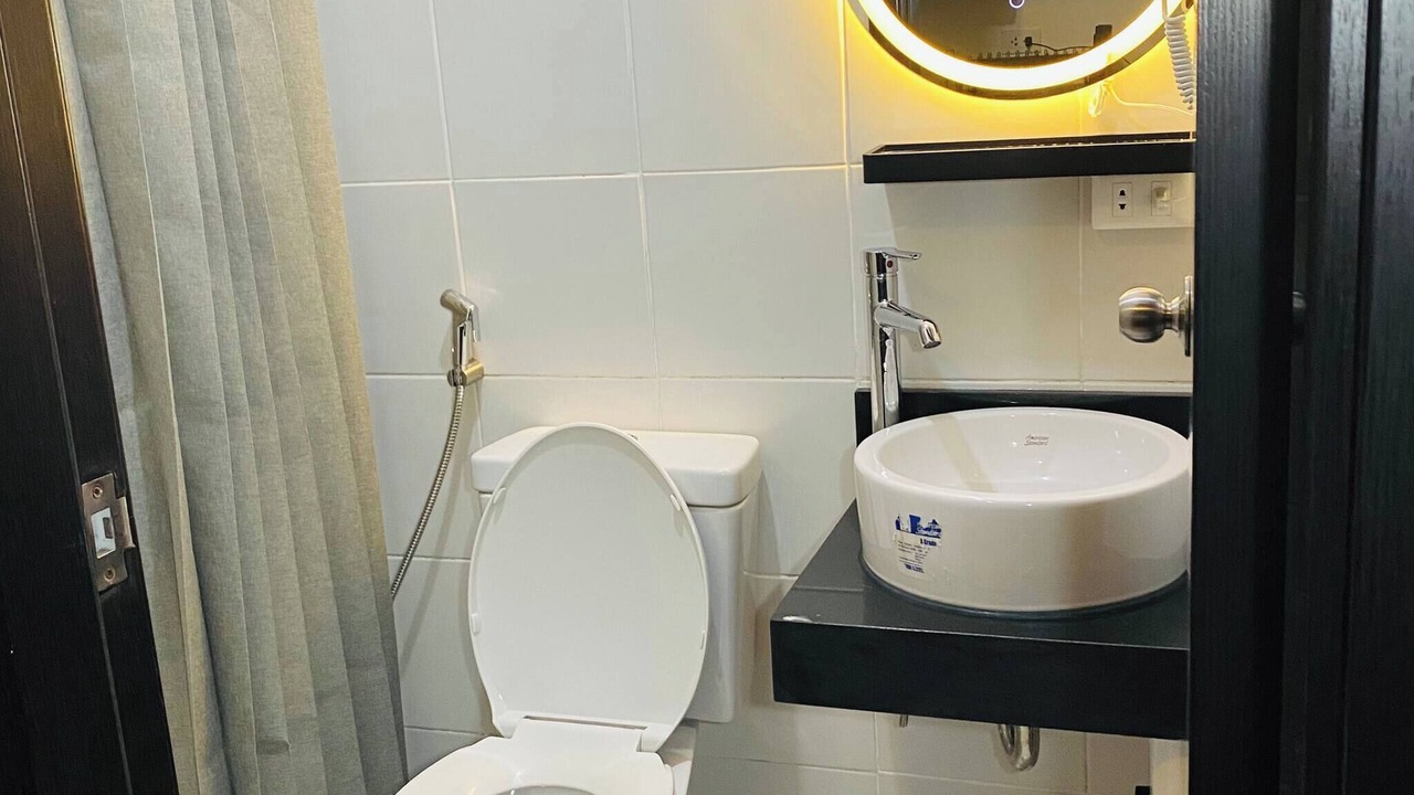 Photo of Bathroom in Ugong