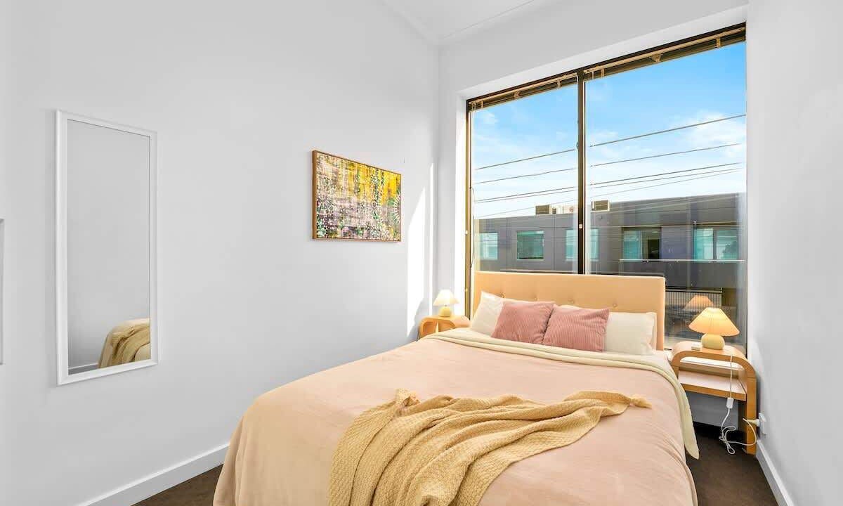 Photo of Bedroom in Caulfield North
