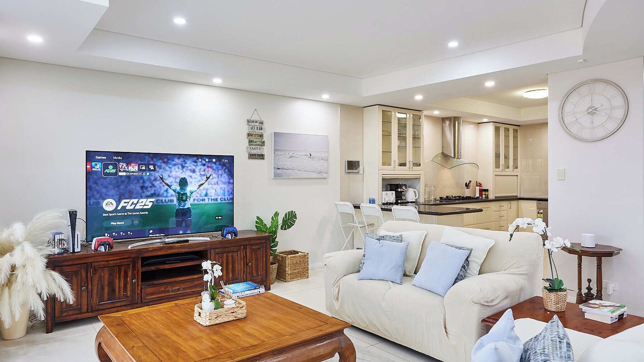 Photo of Livingroom in Scarborough