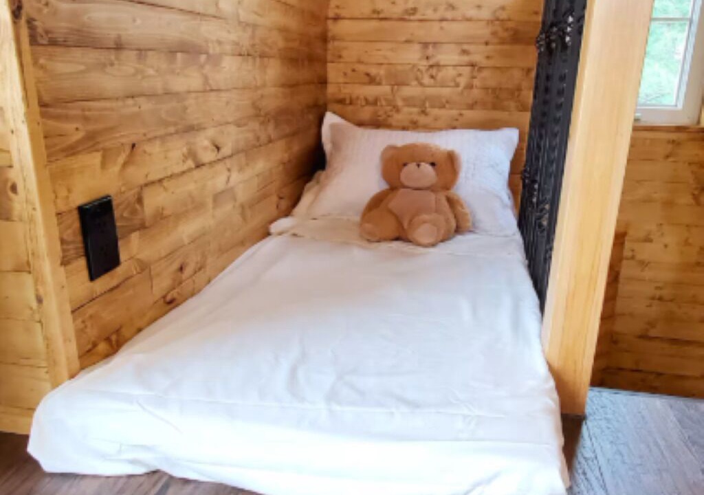 Photo of Bedroom in Lincoln