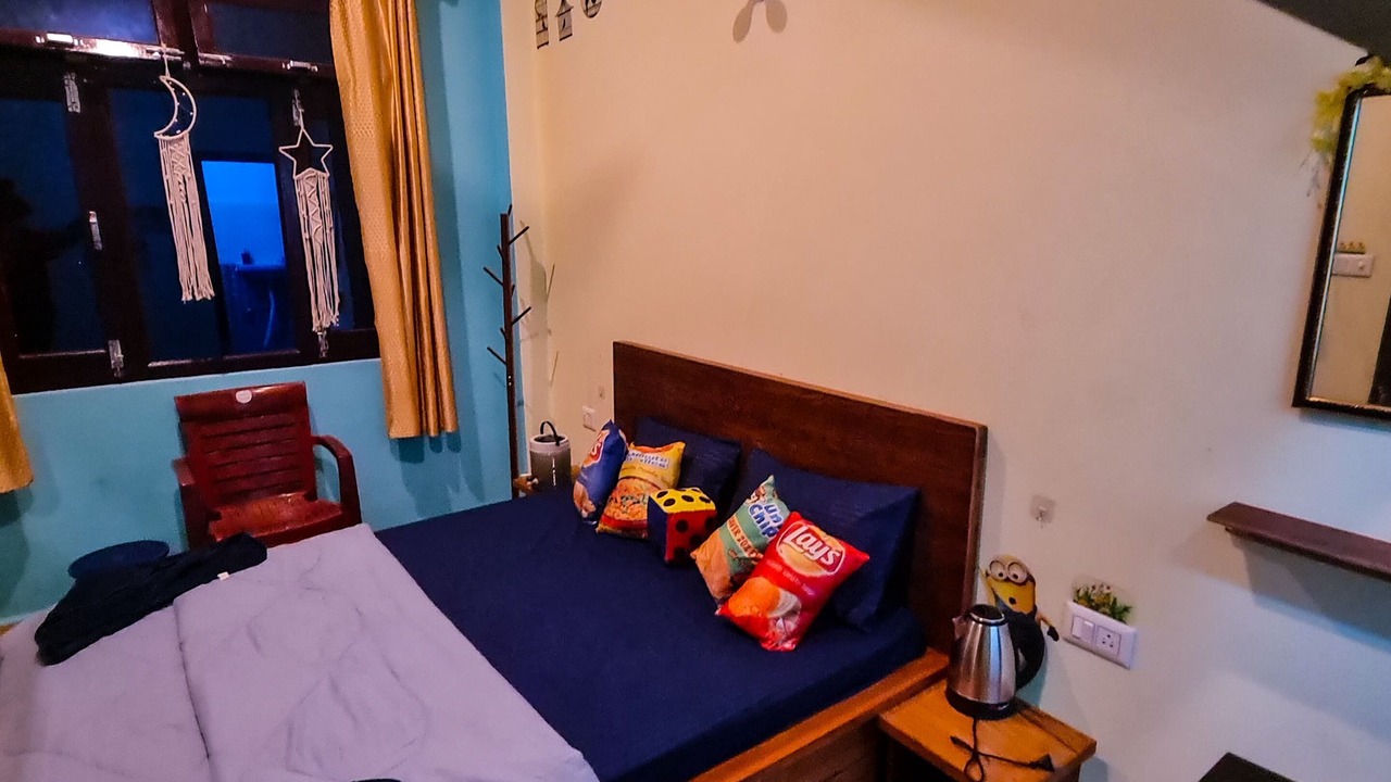 Photo of Bedroom in Kausani
