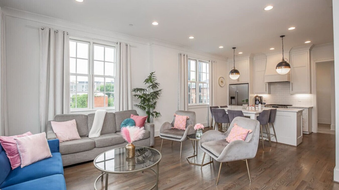 Photo of Livingroom in Rolling Mill Hill