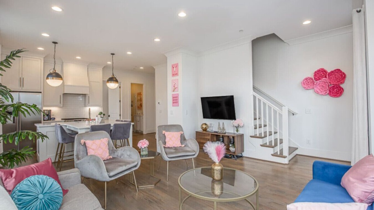 Photo of Livingroom in Rolling Mill Hill