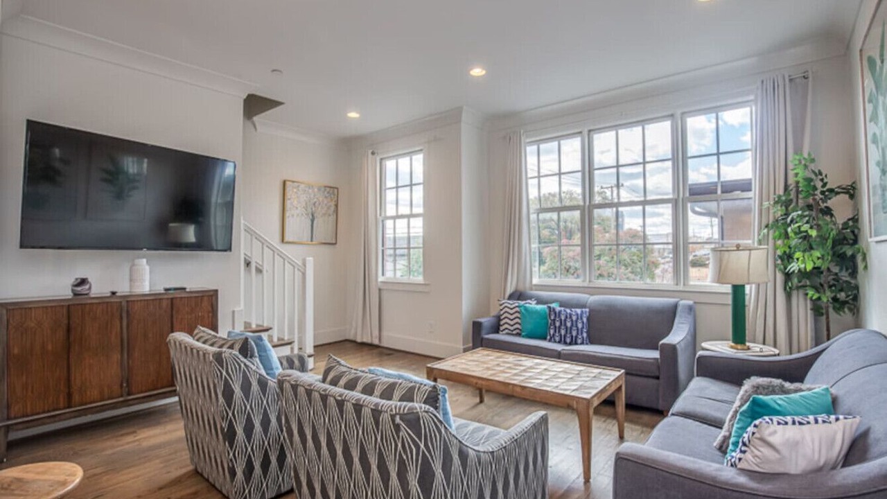 Photo of Livingroom in Rolling Mill Hill