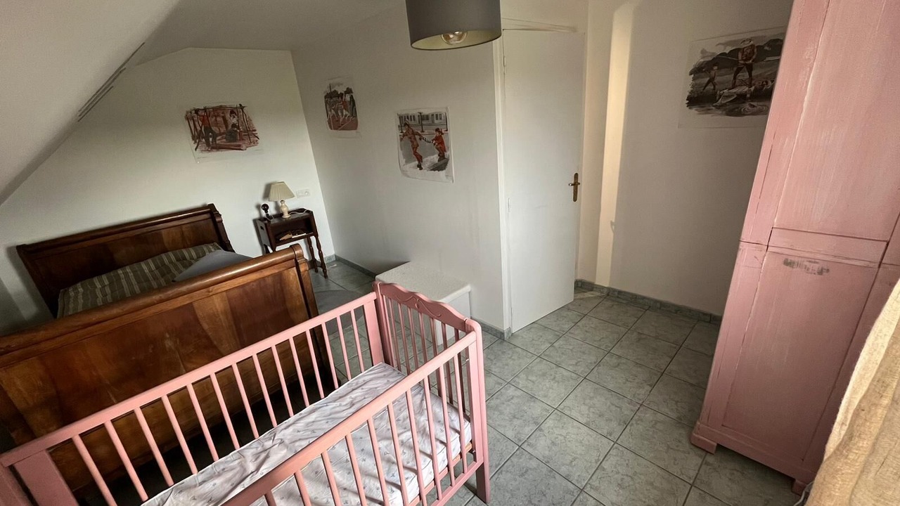 Photo of Bedroom in Saint-Aubin-de-Locquenay