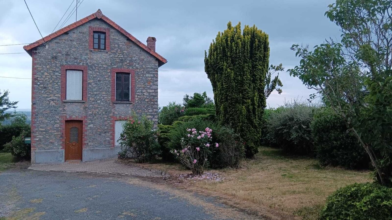 Photo of Outdoor in Saint-Sulpice-le-Dunois