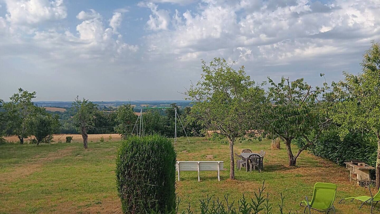Photo of Outdoor in Saint-Sulpice-le-Dunois